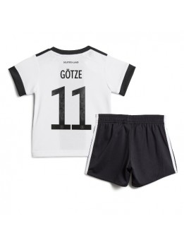 Deutschland Mario Gotze #11 Heimtrikotsatz für Kinder WM 2022 Kurzarm (+ Kurze Hosen)
